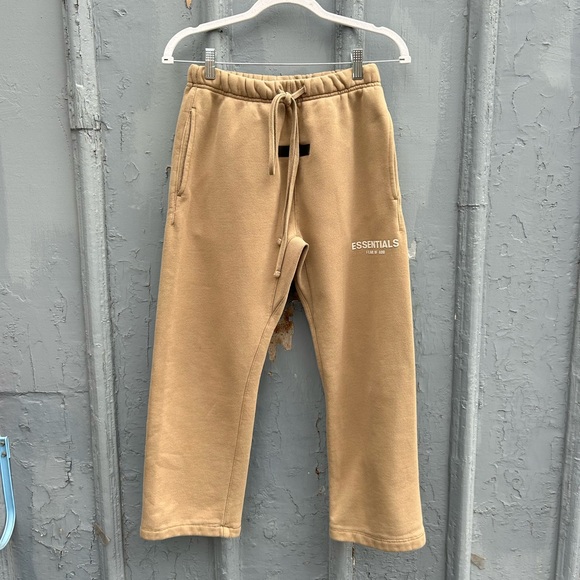 Essentials FEAR OF GOD ESSENTIALS Tan Cotton Lounge Pants, size XXS - Picture 3 of 12